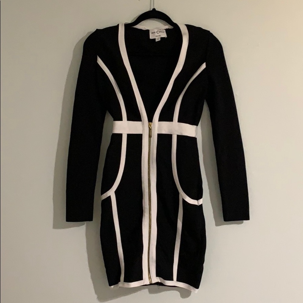 MISS CIRCLE NEW YORK DRESS